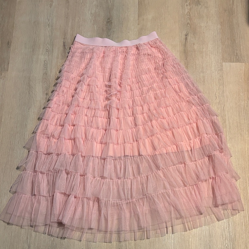 Elegant Pink Tiered Skirt